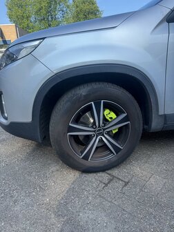 Foliatec Remklauwlakset - NEON groen - 4 Componenten
