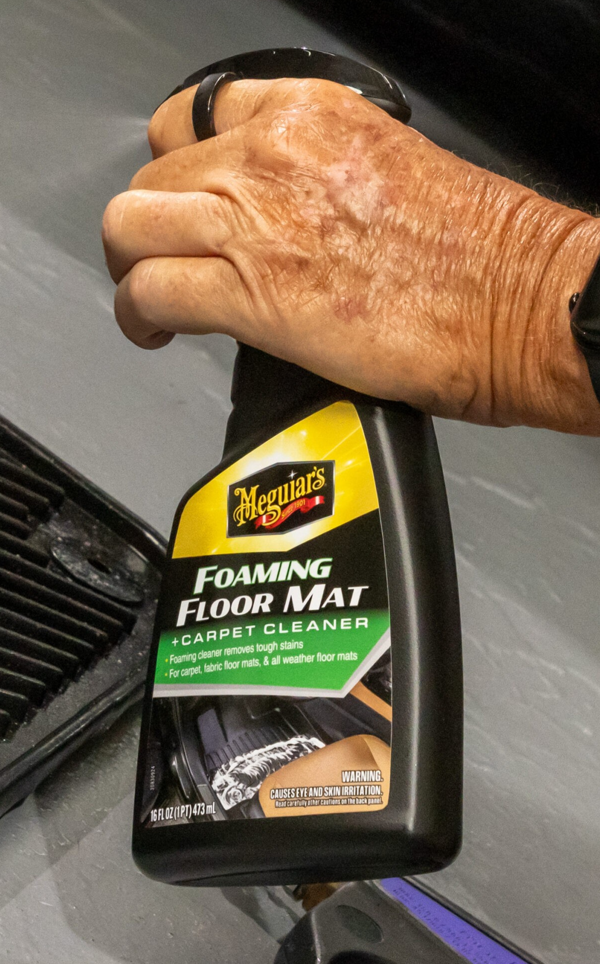 Meguiar's Foaming Floormat & Carpet Cleaner 473ml